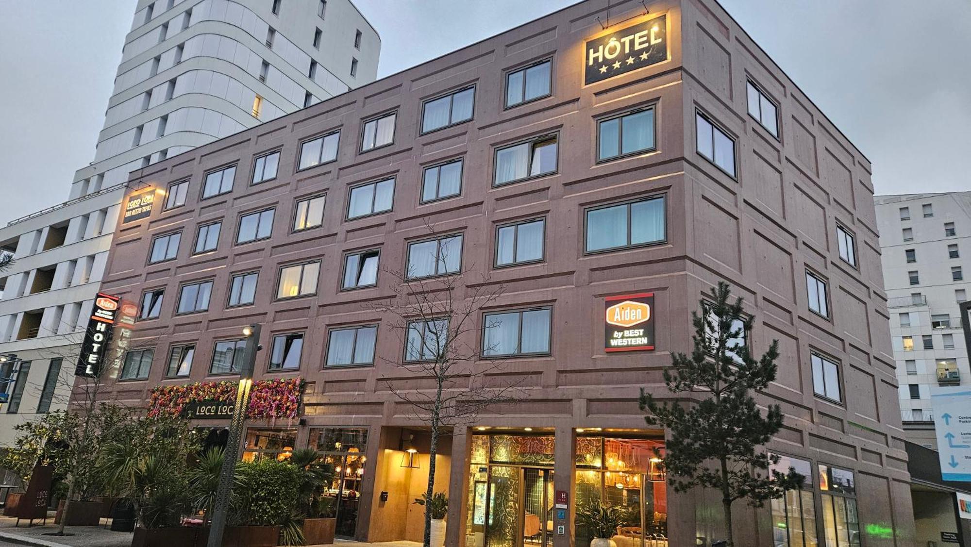 Aiden By Best Western Lorient Centre Bagian luar foto